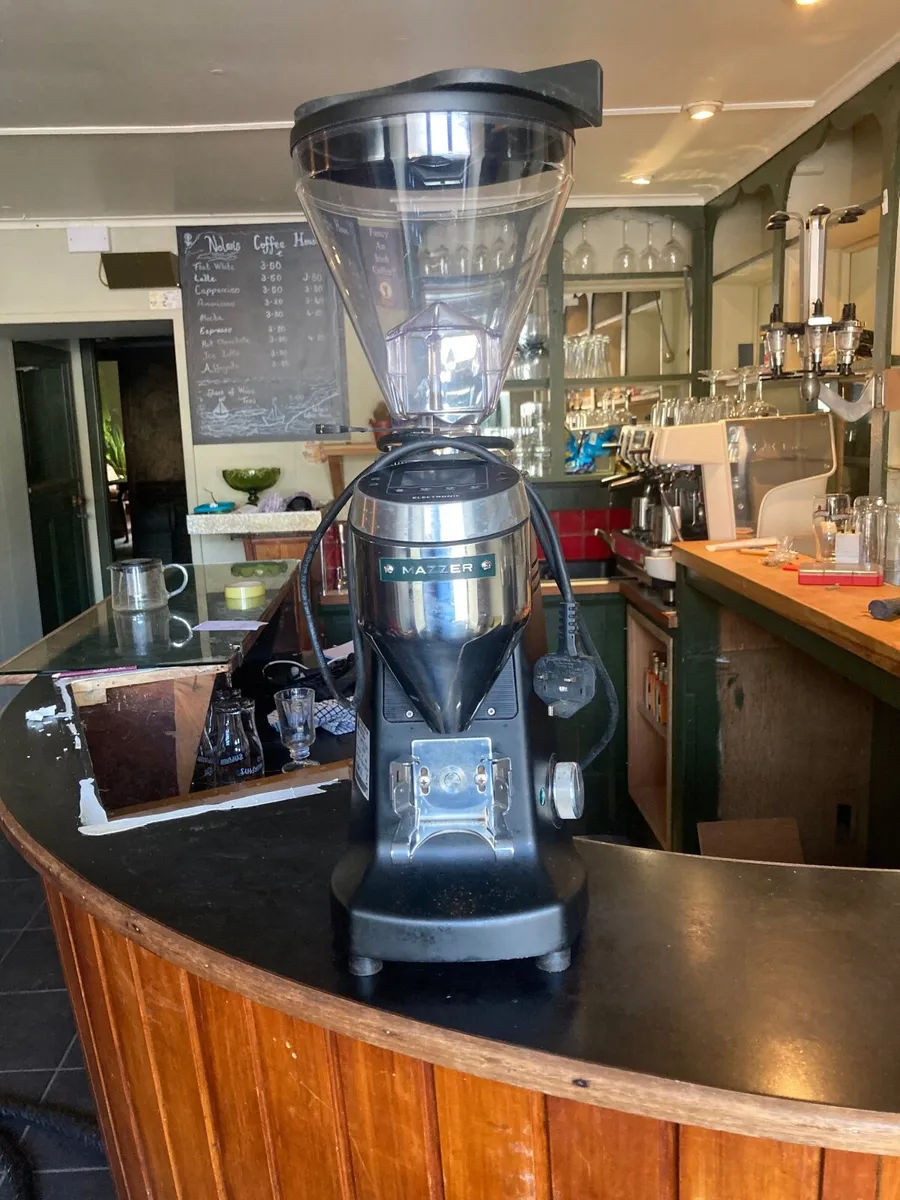 Coffee machine , coffee grinder & water boiler - Image 3