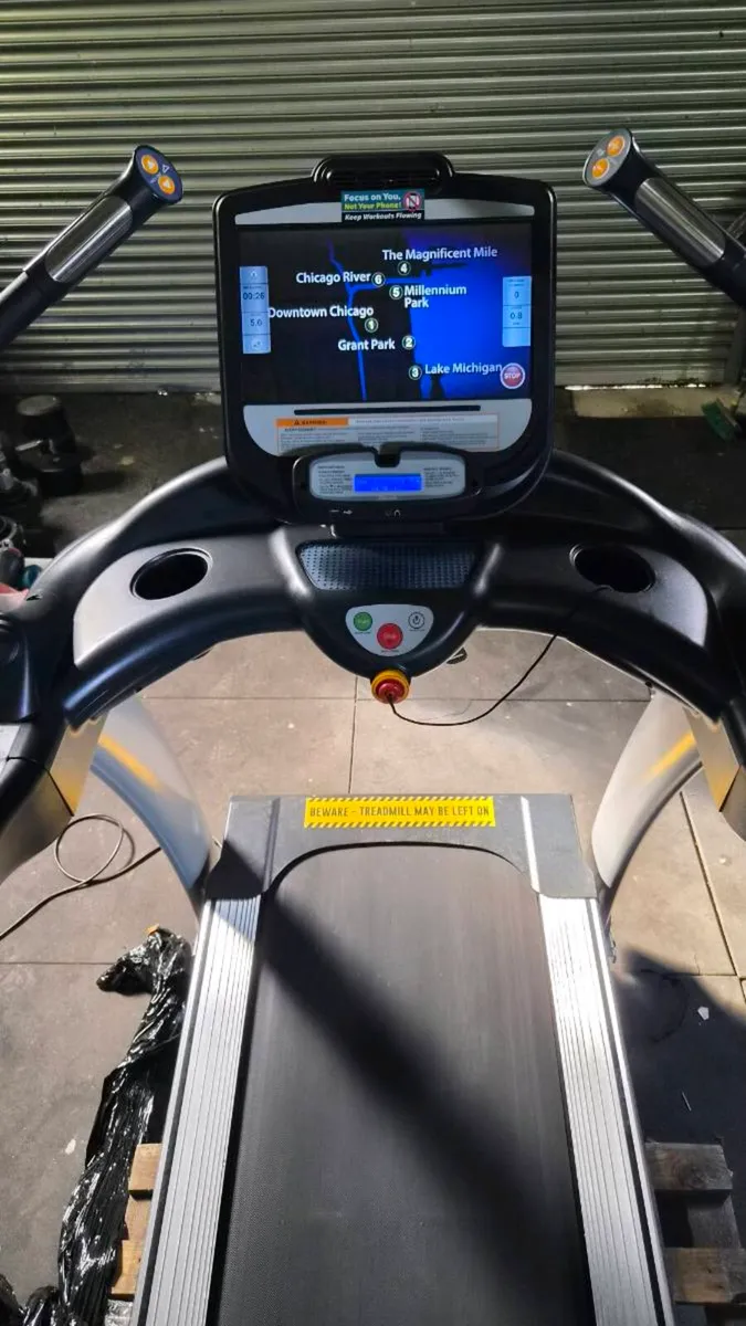 TOUCH SCREEN TREADMILL FULLY COMMERCIAL SERVICED ✅ - Image 1
