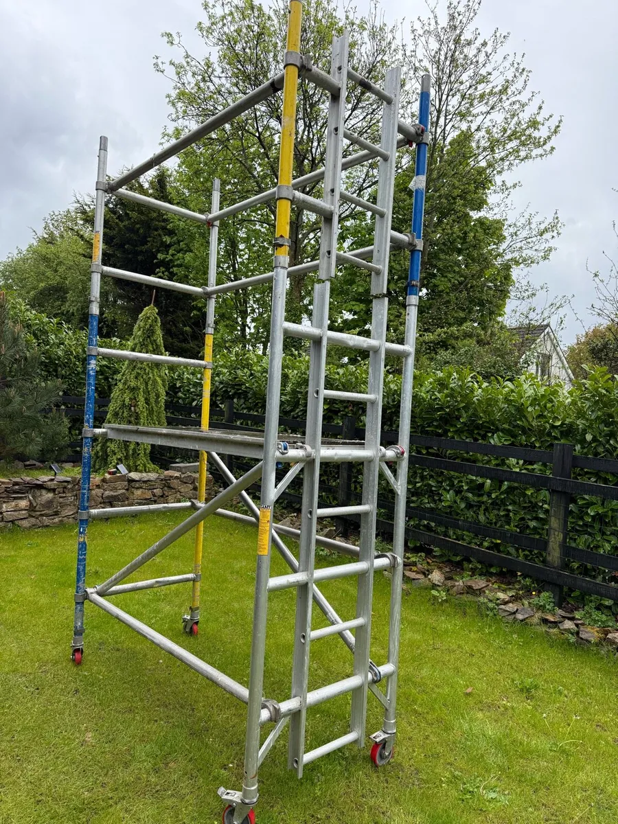 Aluminium tower, scaffolding - Image 3