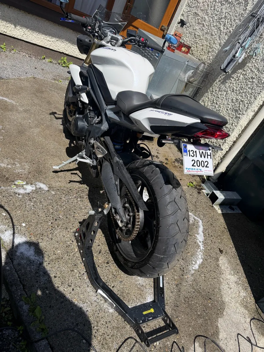 Triumph 675 speed triple - Image 4