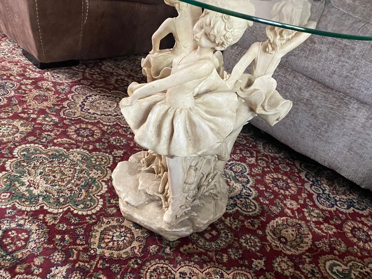 Occasional table - Image 3