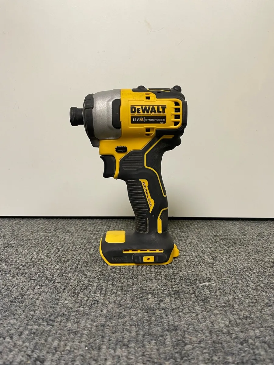 De Walt Impact Drill 18V - Image 1