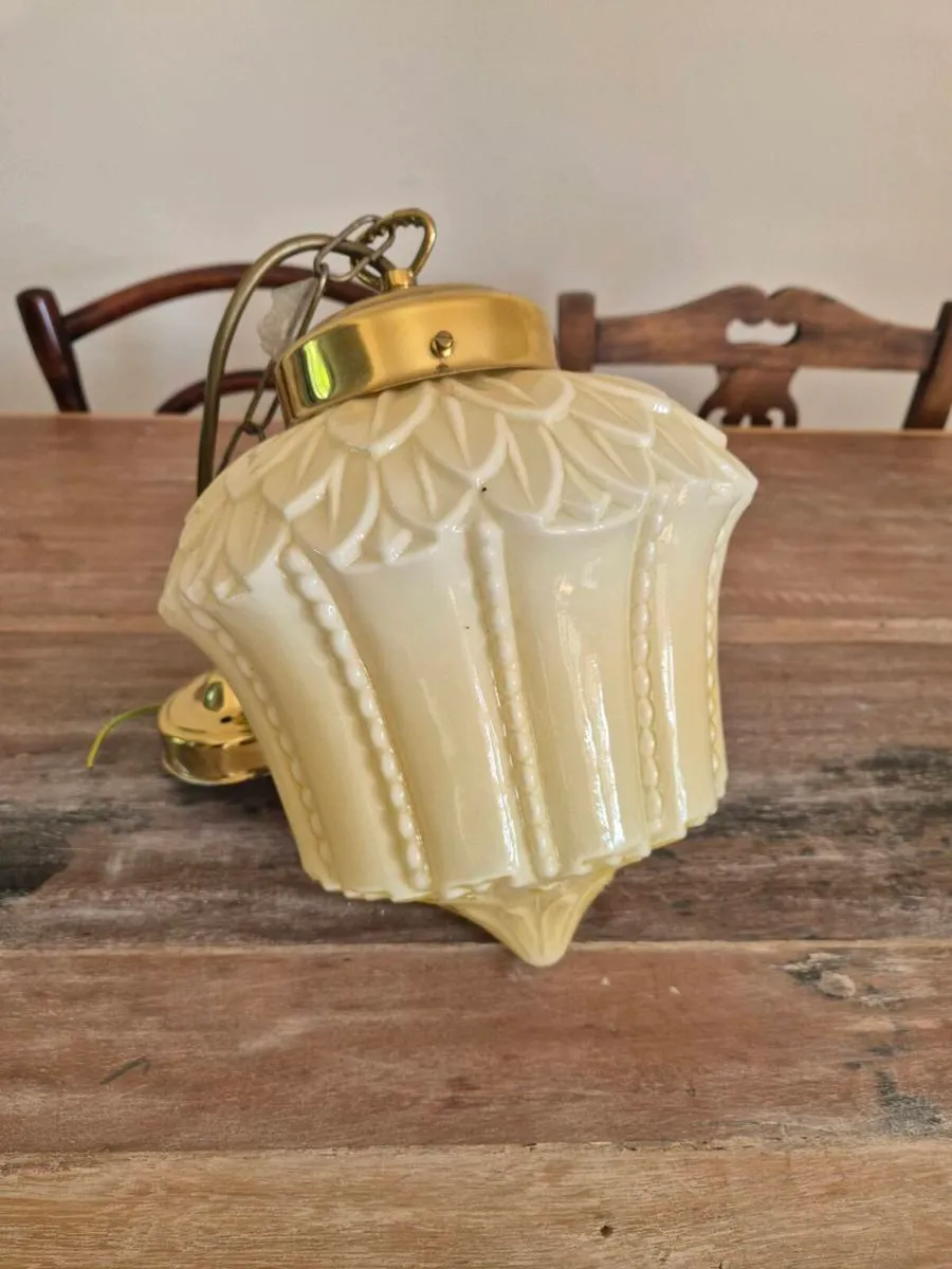 Art Deco Cream Glass Ceiling light - Image 2