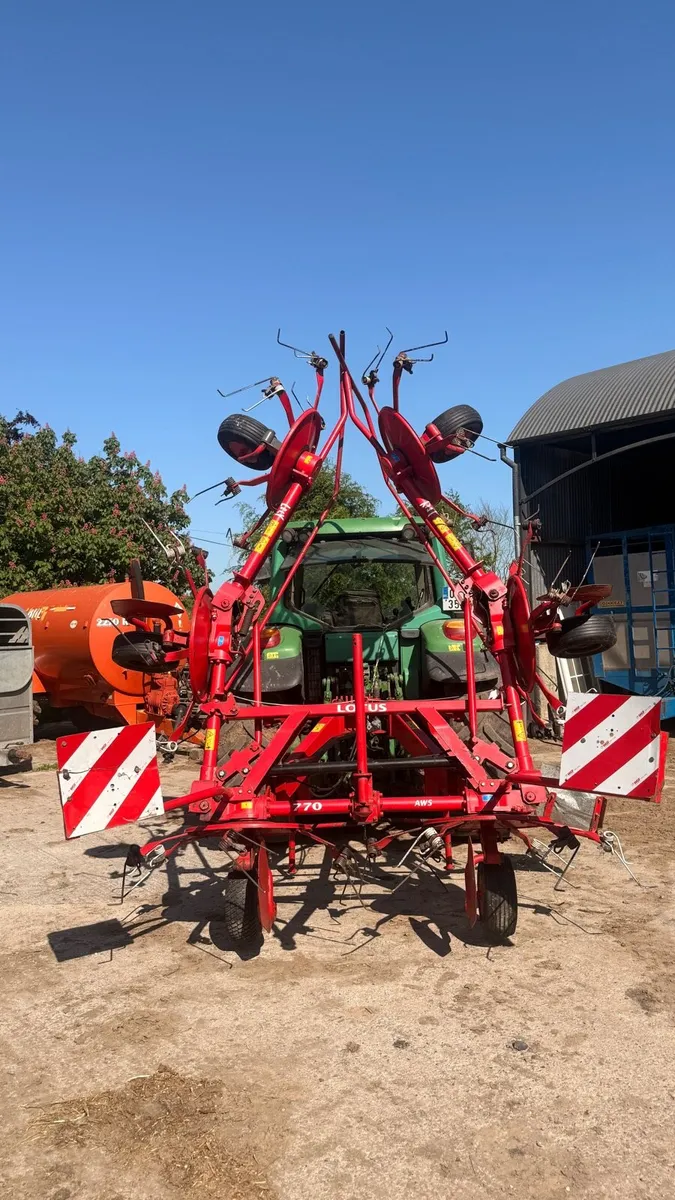 Lely 770 Tedder - Image 1