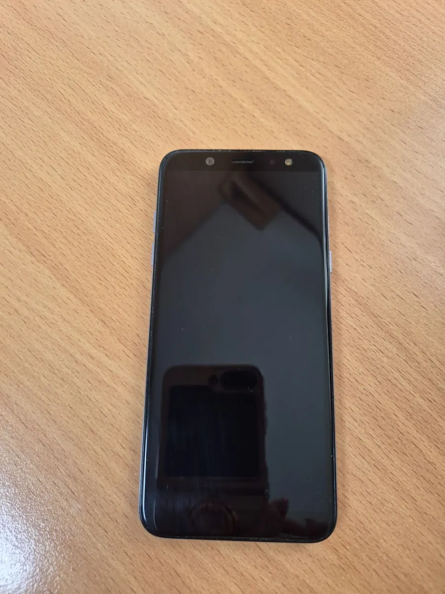 Samsung Galaxy A6 - Image 1