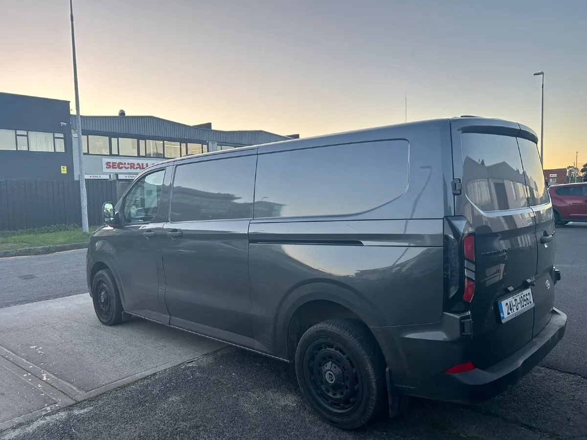 Ford Transit Custom 2024 - Image 3