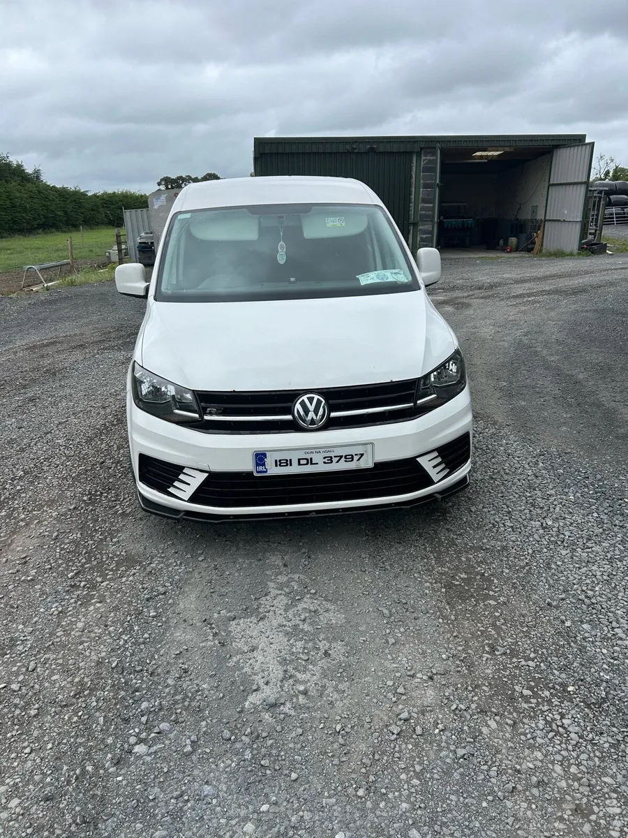 Caddy van - Image 3