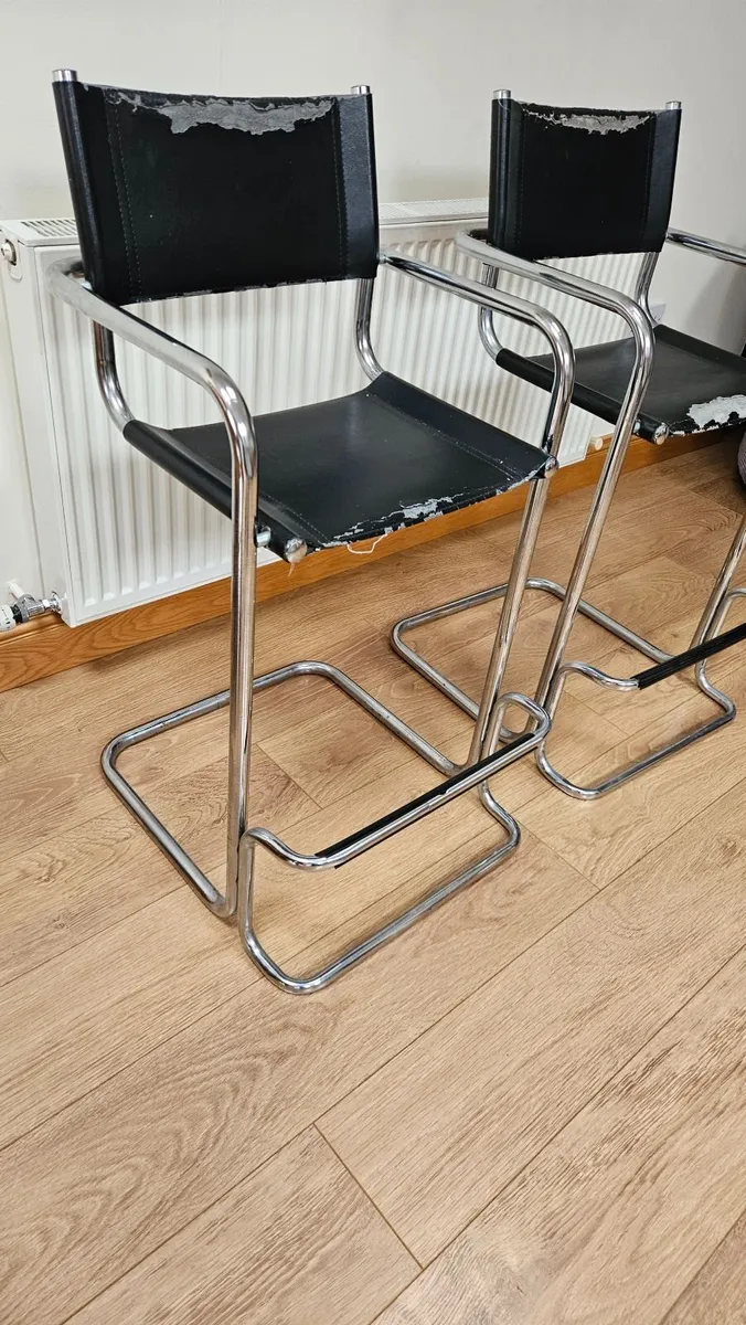 Free Stools - Image 2