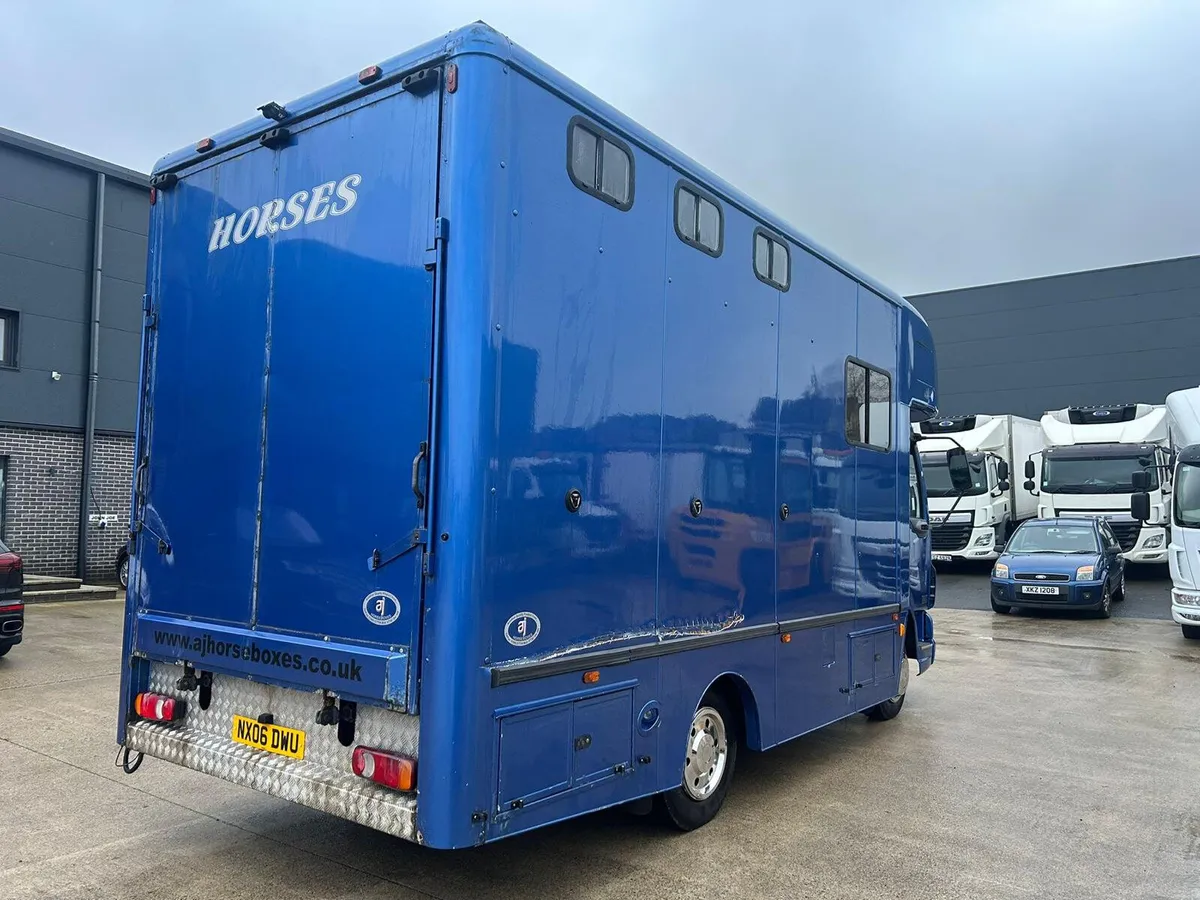 2006 DAF LF 45-150 Horsebox - Image 3