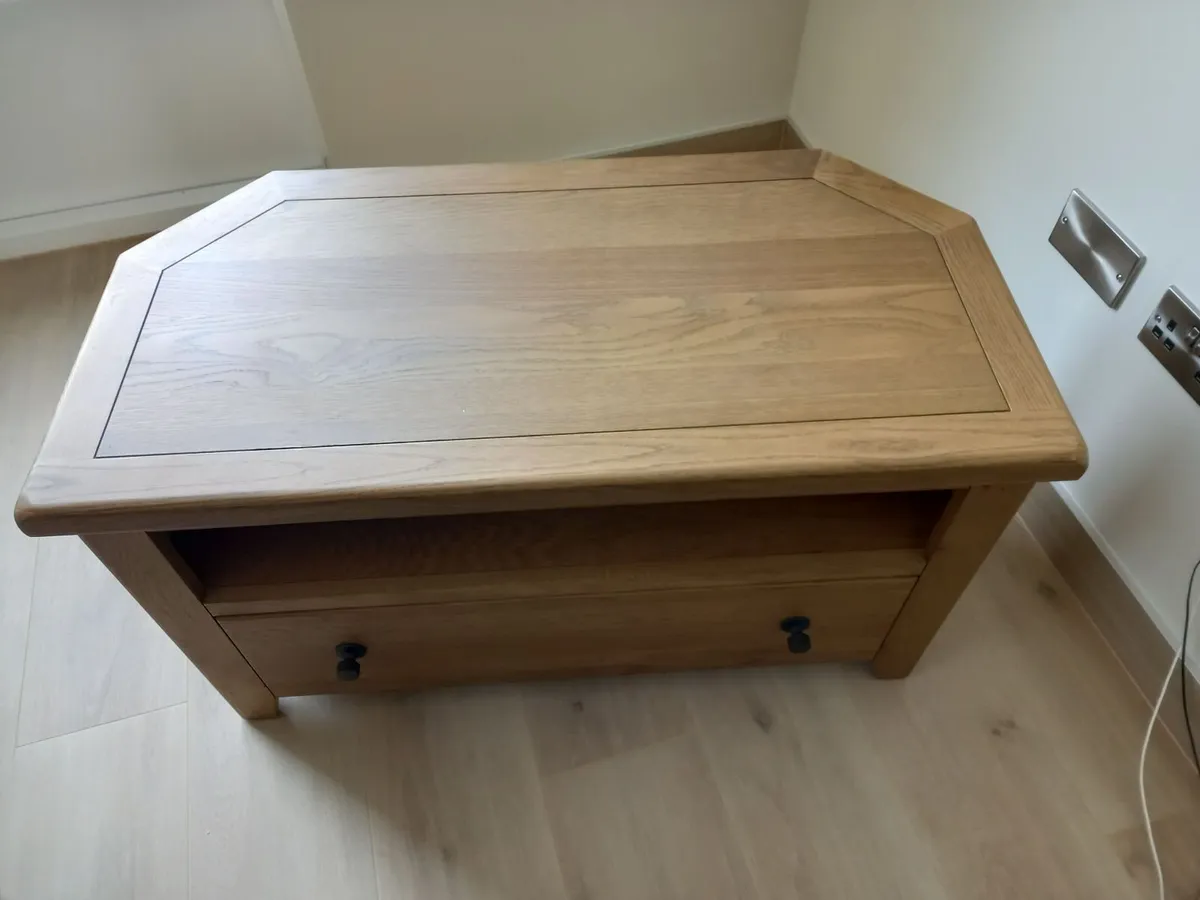 Corner TV Unit - Image 3