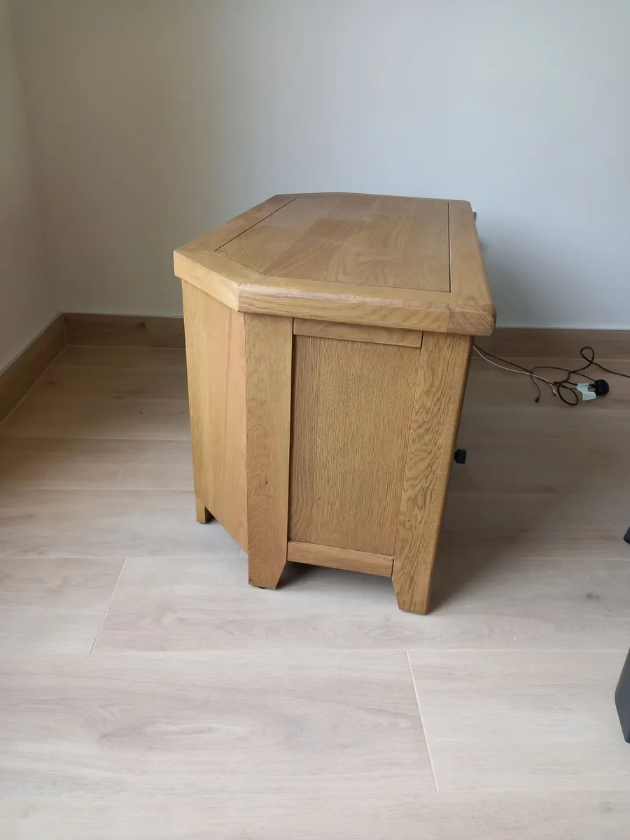 Corner TV Unit - Image 4