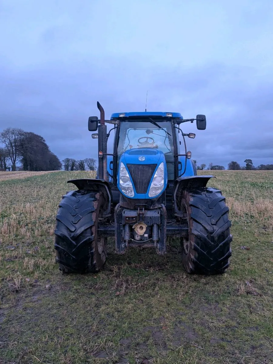 New Holland T7040 - Image 4