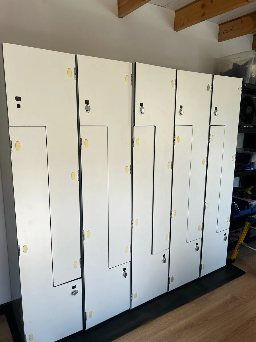 Tall lockers bike gear helmet storage - Image 1