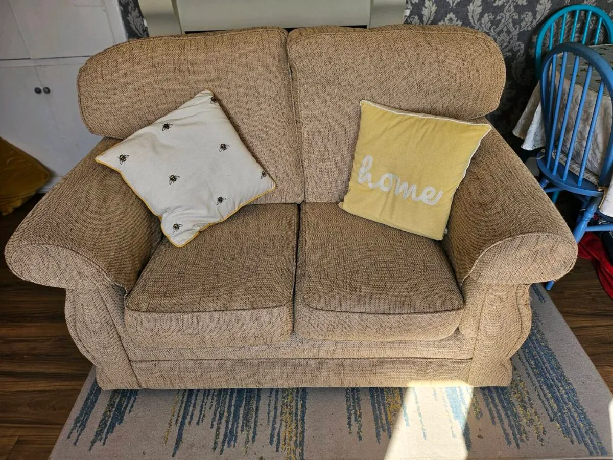 2 Seater Sofa - Image 4