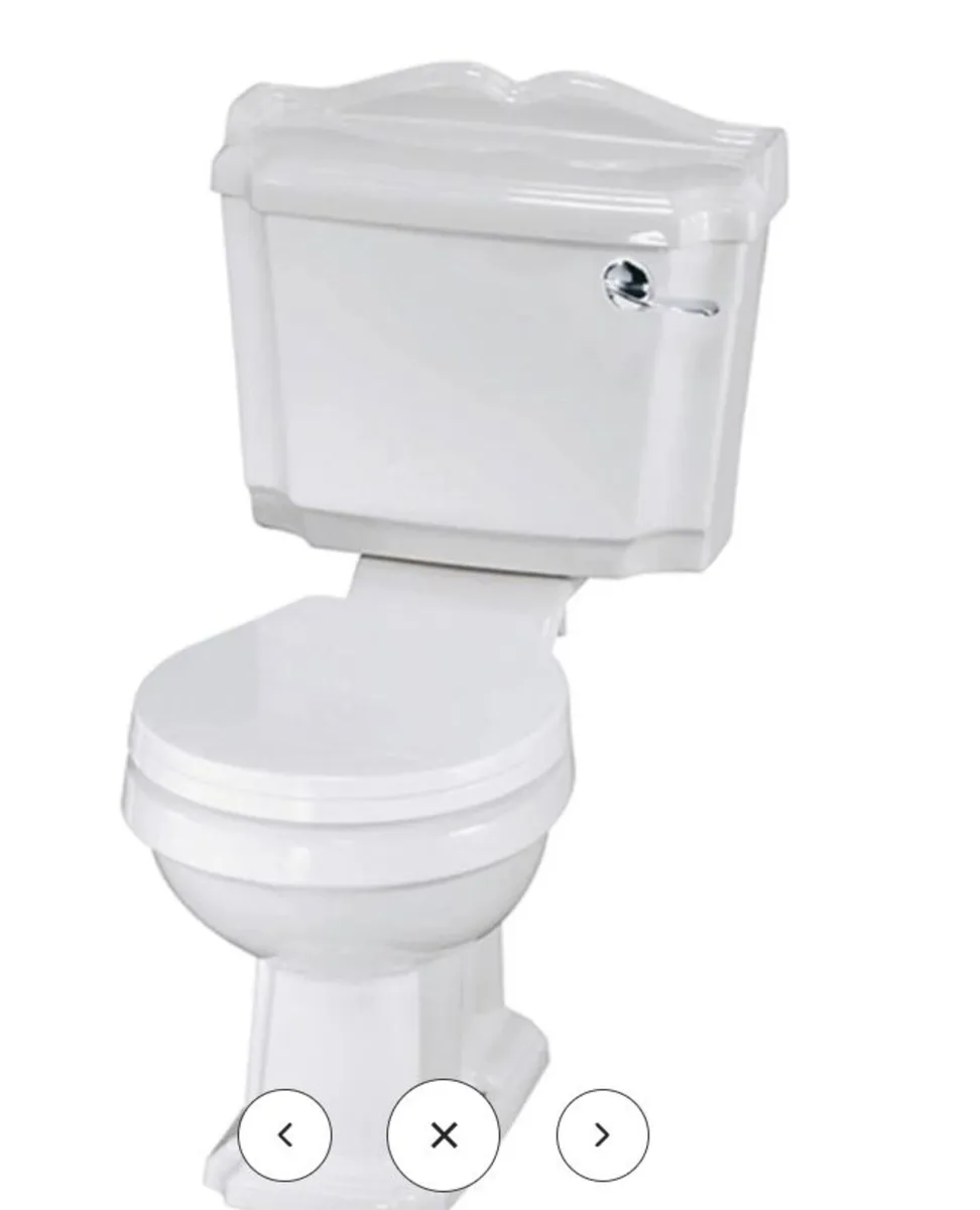 Legend Traditional Shower Room Deal - Image 4