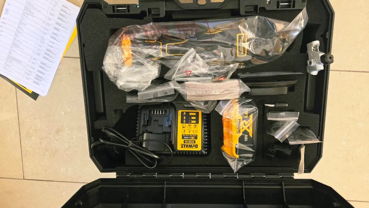 Dewalt Multitool - Image 2
