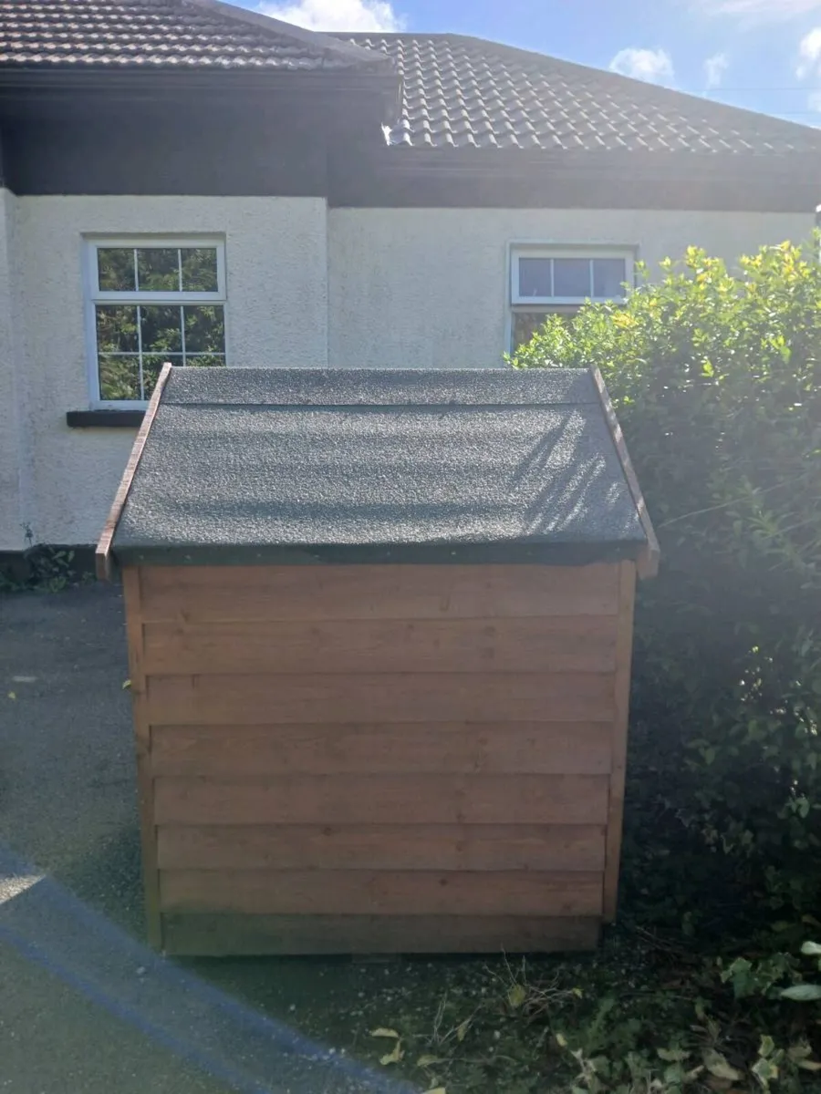 Large Dog House - Image 3