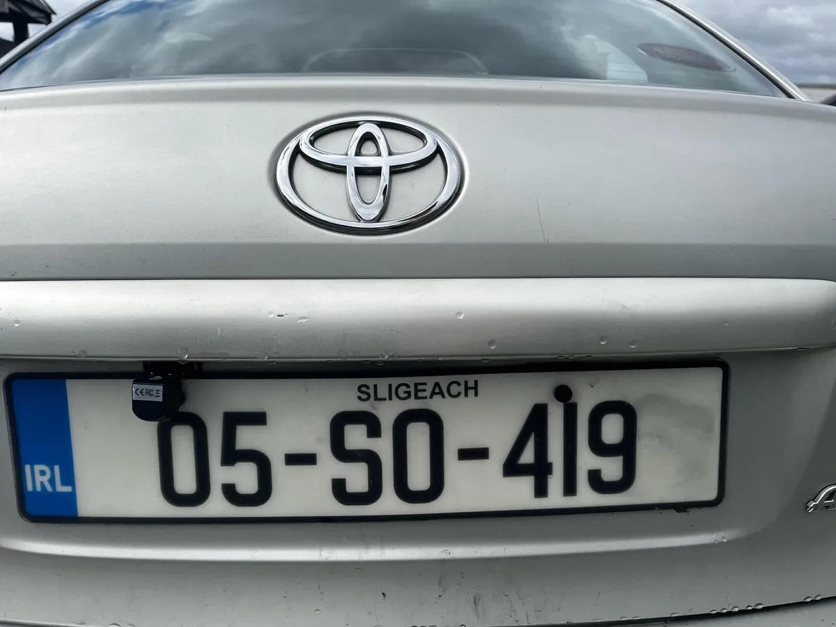 Toyota avensis tax, no NCT - Image 2