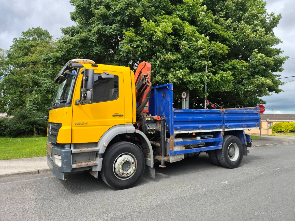 Mercedes 18ton crane / tipper tested - Image 3