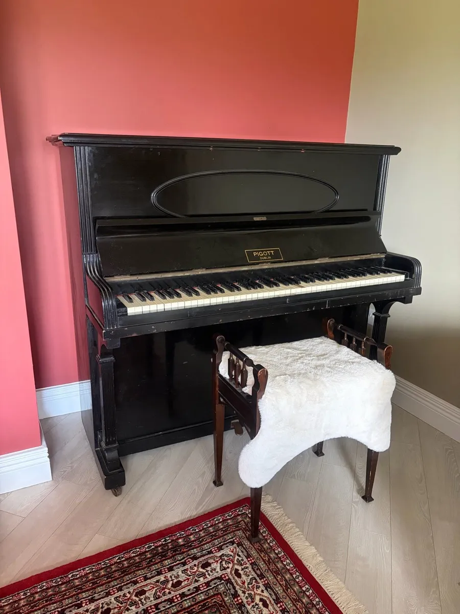 Piano - Image 2
