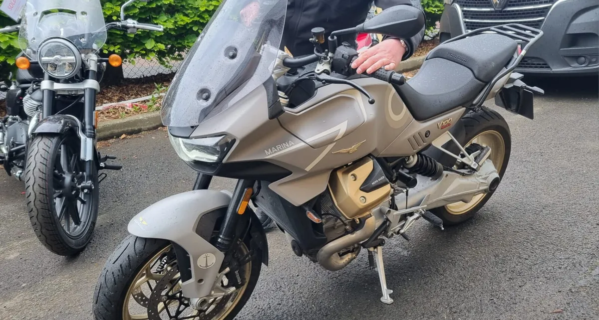 Moto Guzzi V100 - Image 2