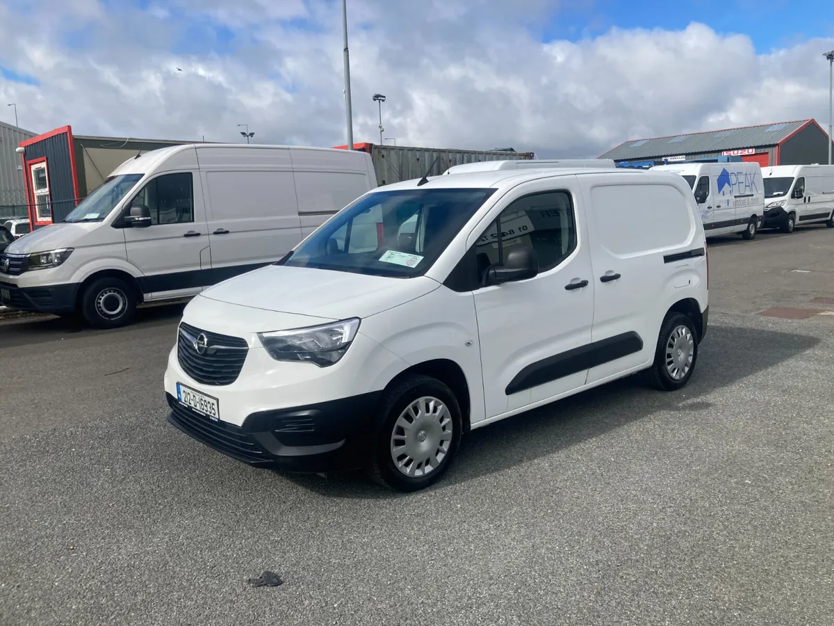 Opel Combo 2021 - Image 3