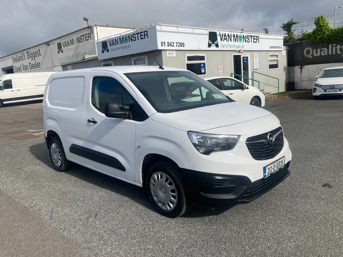 Opel Combo 2021 - Image 1