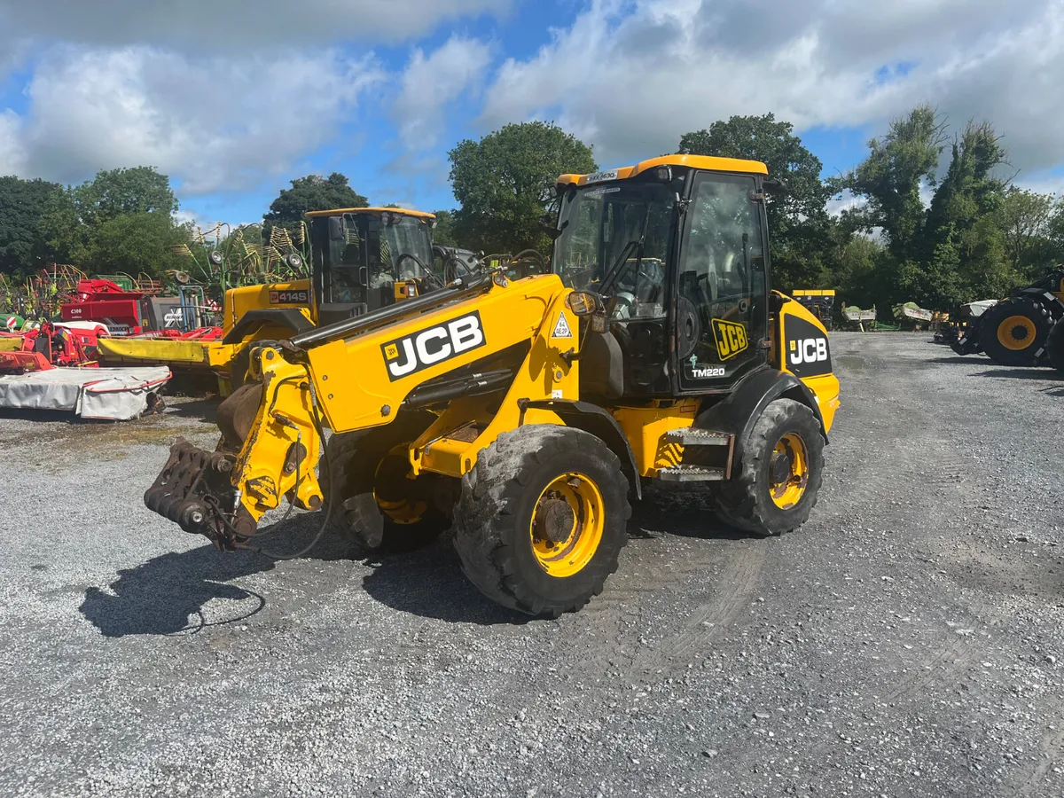 JCB TM 220 - Image 1