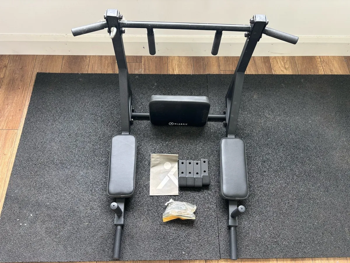 Pull Up and Dip Bar - Image 3