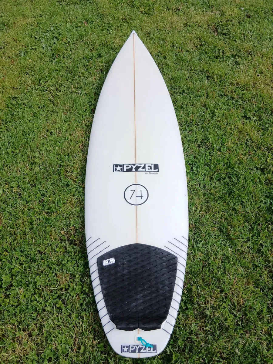 Surfboard 5,10  pyzel  74 - Image 4