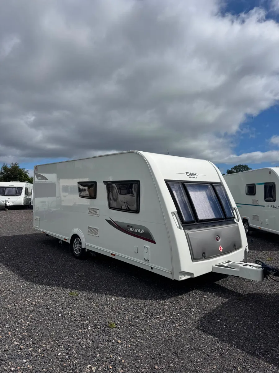 Elddis Avante 4 Berth Fixed Bed Caravan - Image 2