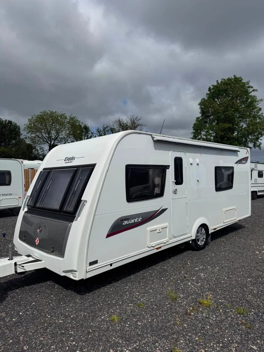 Elddis Avante 4 Berth Fixed Bed Caravan - Image 1