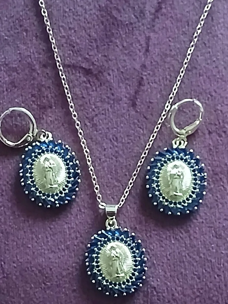 Our lady pendant chain with matching earrings - Image 1