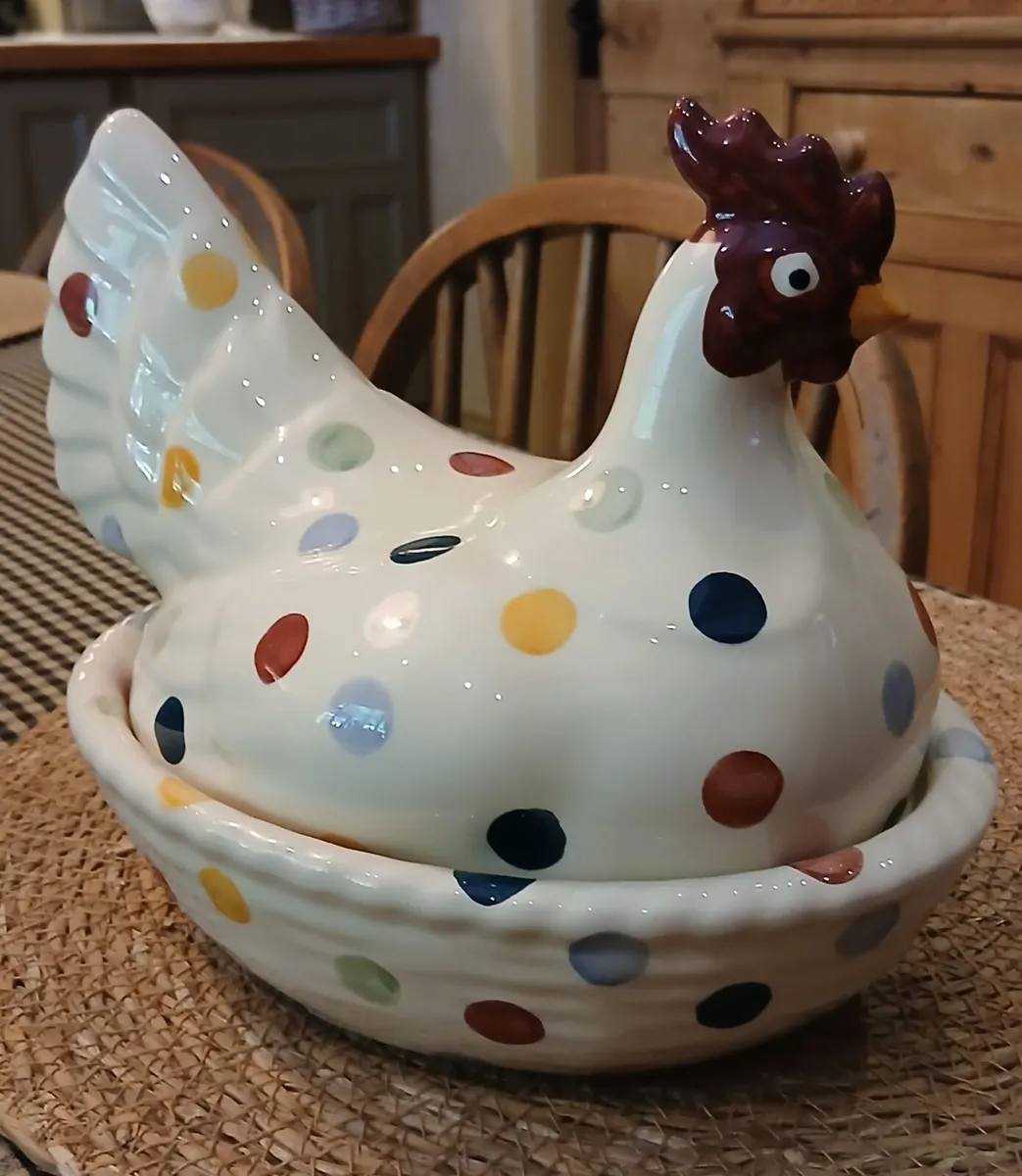 Pottery hen on nest Emma Bridgewater - Image 2