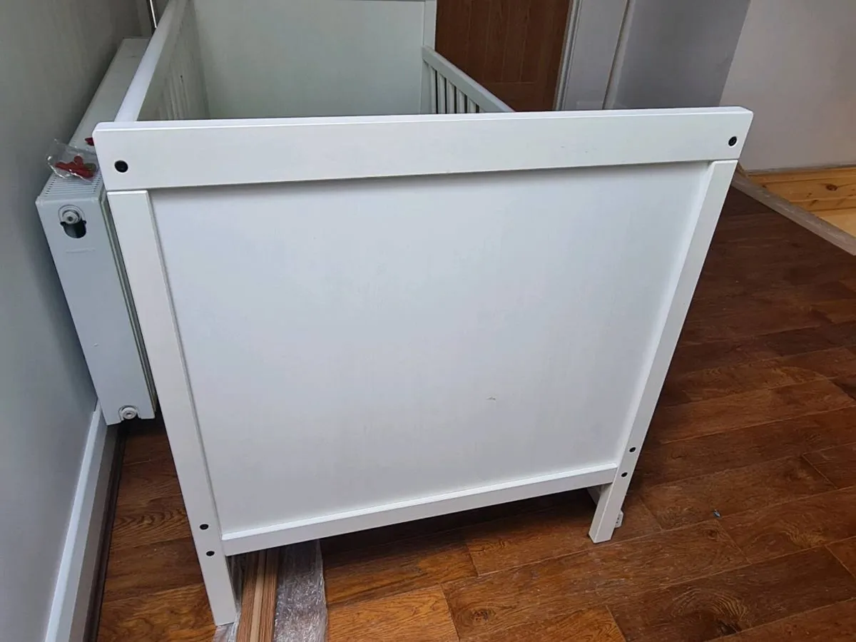 Baby Cot - Image 2