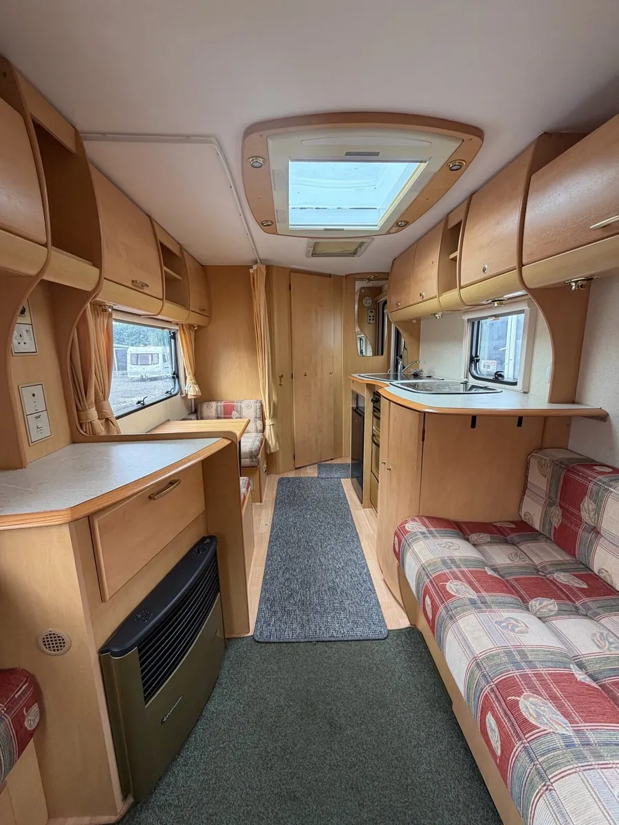 Bailey Pegeant 4-berth family caravan - Image 2