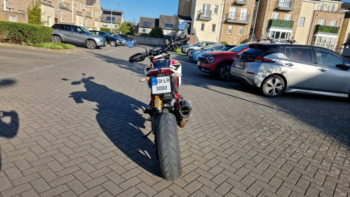 Ducati hypermotard 821 SP - Image 4