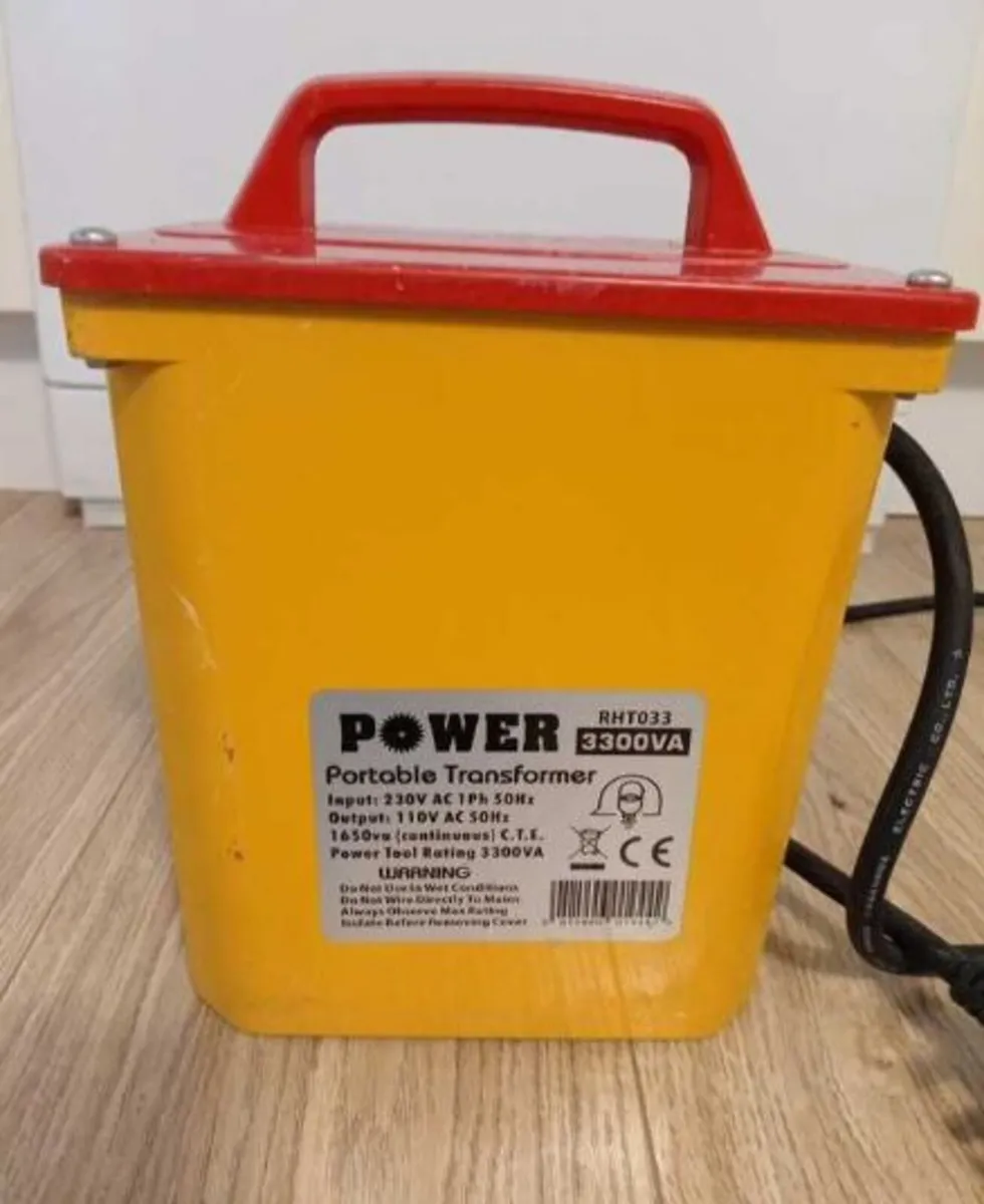 Power 3.3kVA Portable Transformer x2 110v outlet - Image 2