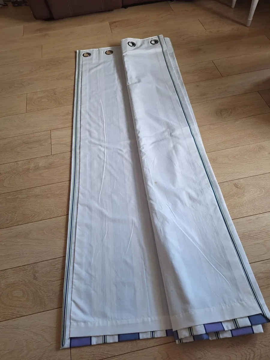 Bedroom curtans - Image 3