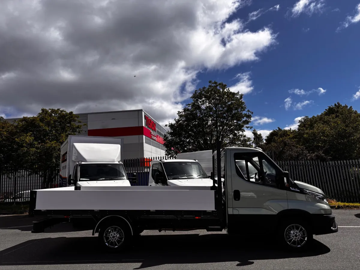 Iveco Daily Dropside - Image 2