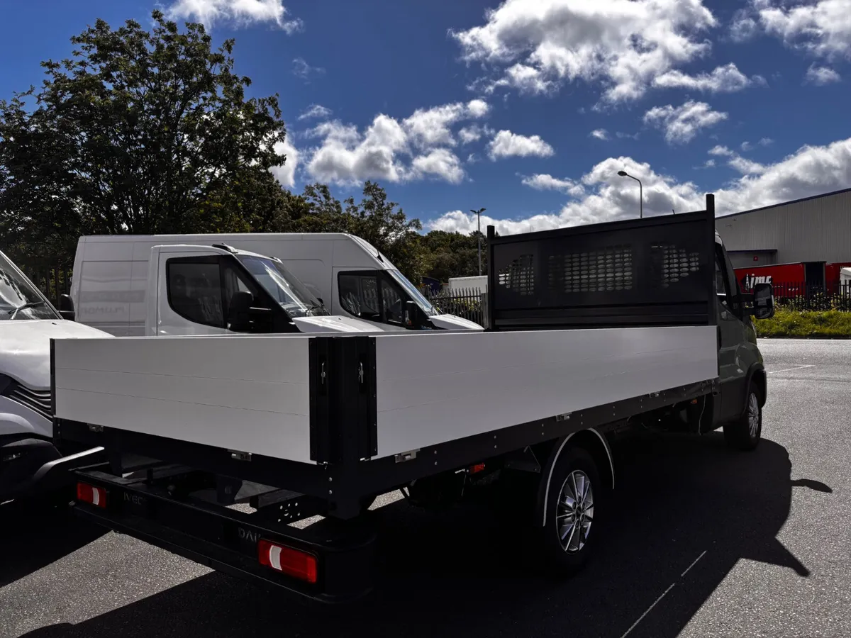 Iveco Daily Dropside - Image 3