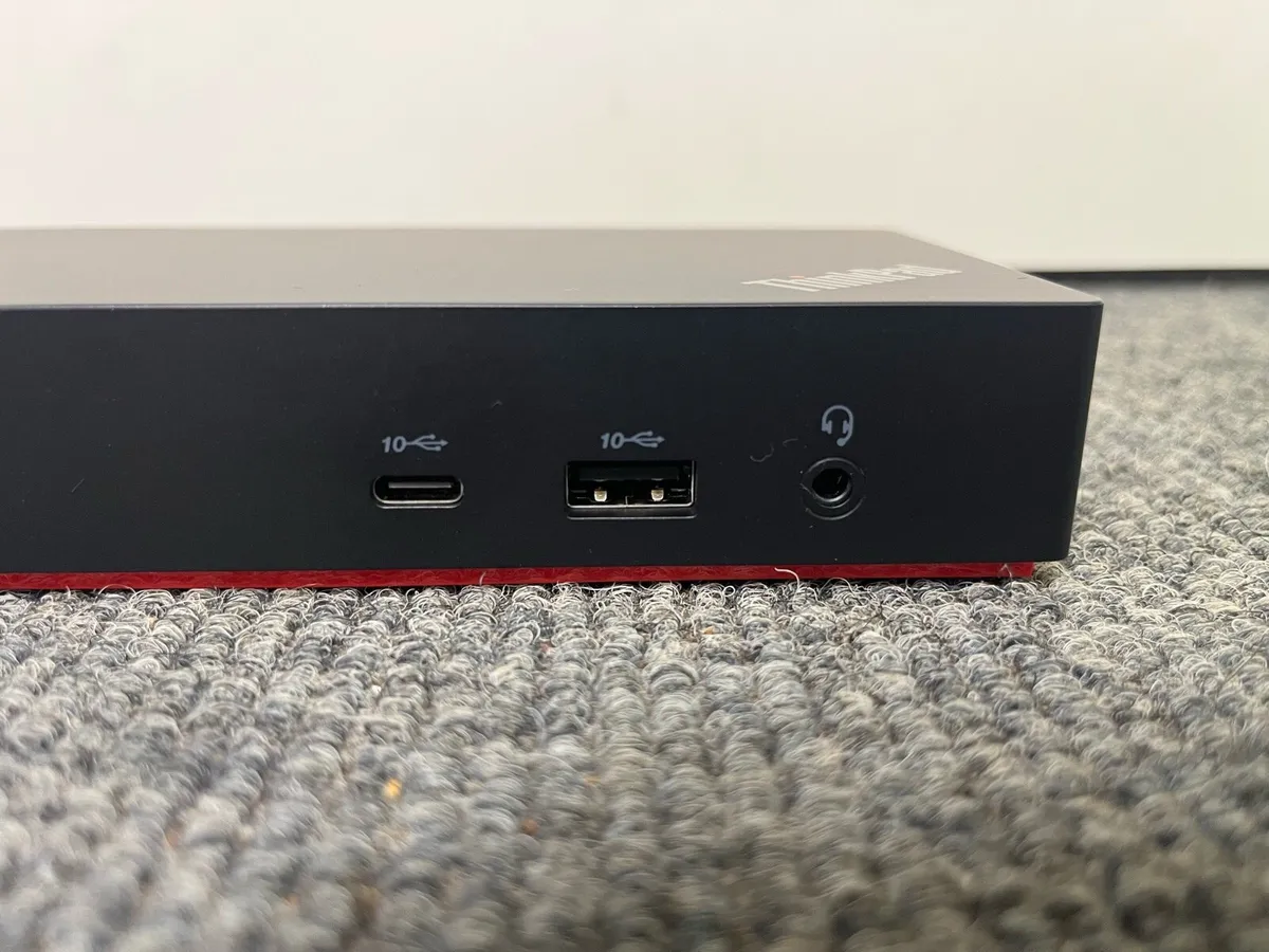Lenovo Thinkpad Universal USB-C Dock - Image 3