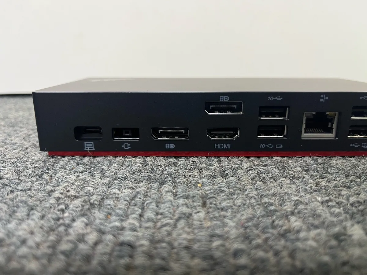 Lenovo Thinkpad Universal USB-C Dock - Image 4