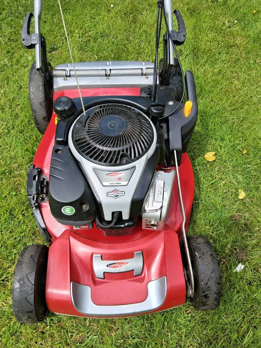 Lawnmower for sale - Image 1