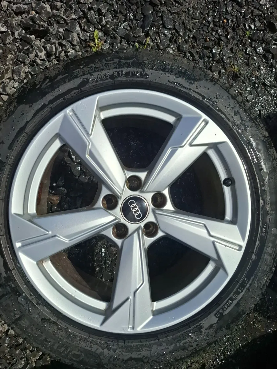 18" Genuine Audi A6 S Line Alloys with tyres - Image 2