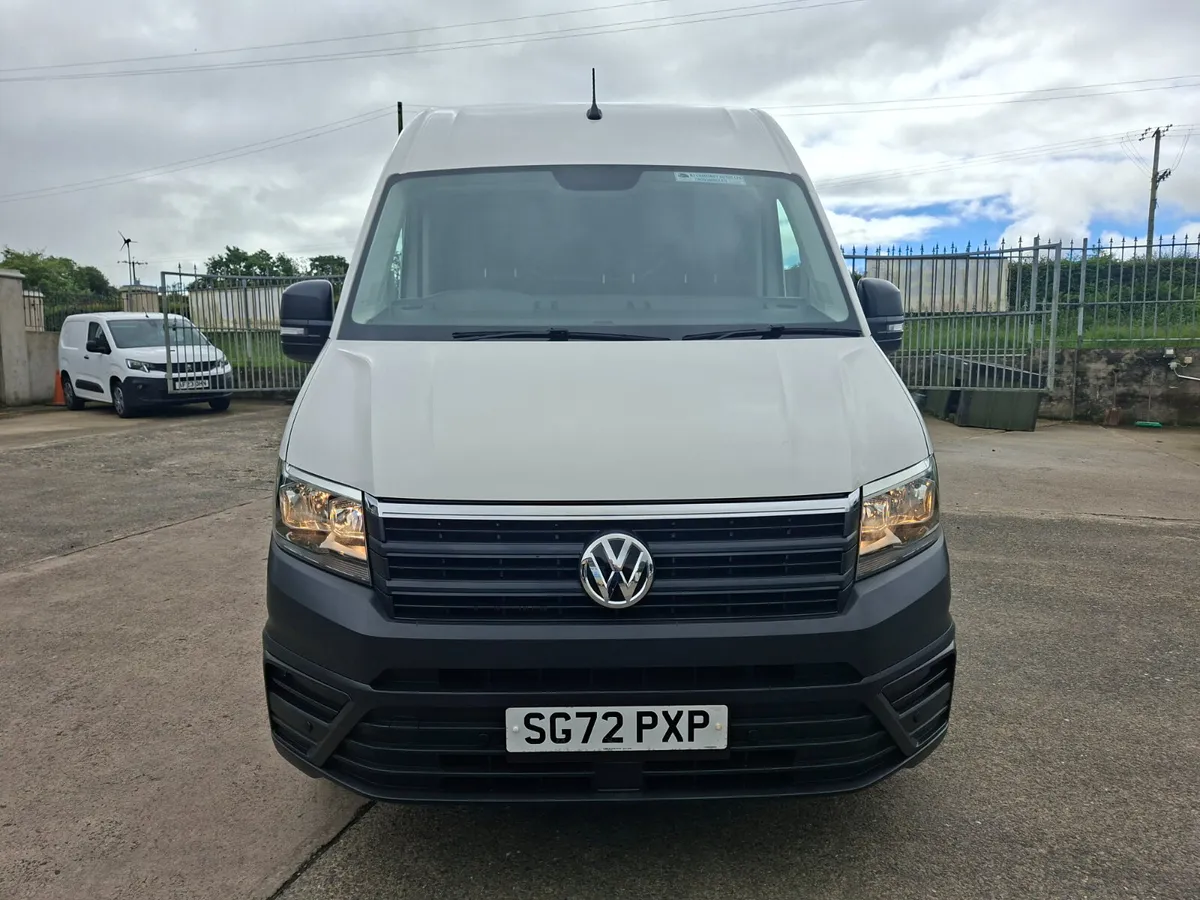 OUTSTANDING LATE 2022 VW CRAFTER 2.0 140 TRENDLINE - Image 2