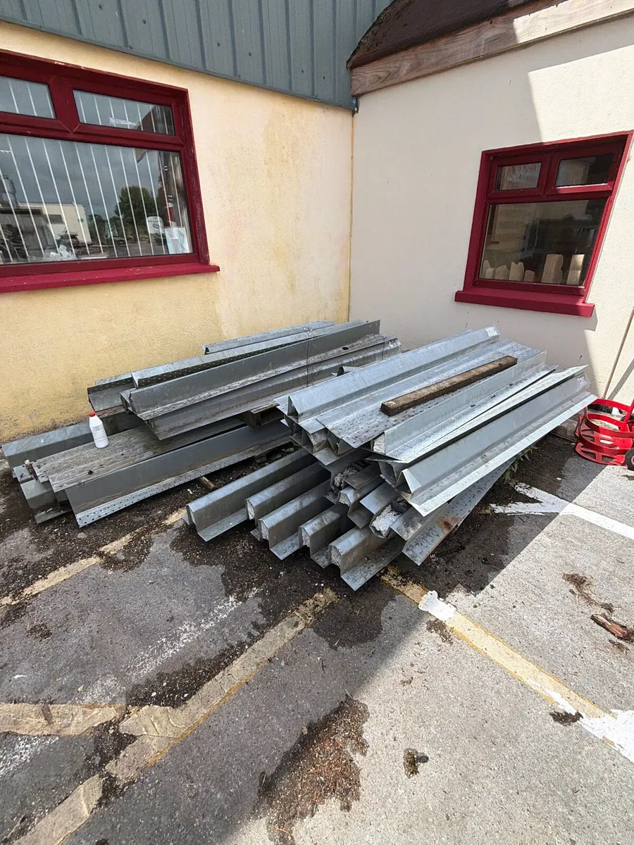 Steel lintals - Image 1