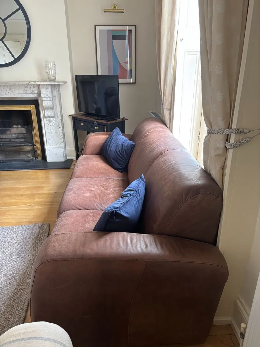 Genuine leather Sofa - Image 3