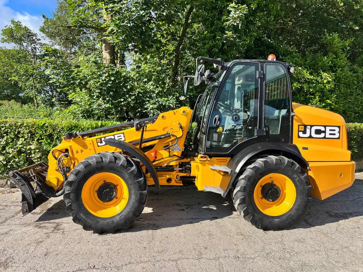 2018 Jcb TM320s - Image 3