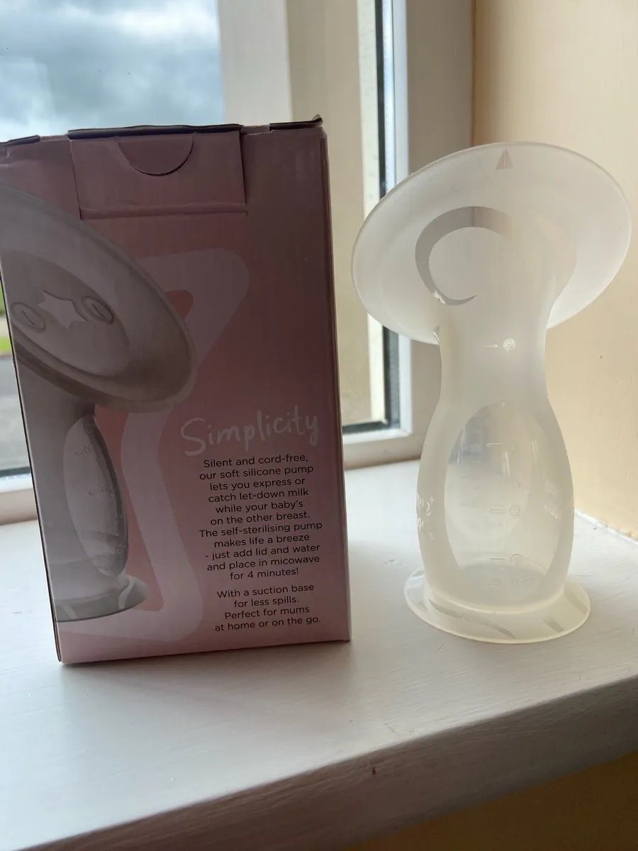 Tommee Tippee Silicone Breast Pump - Image 2